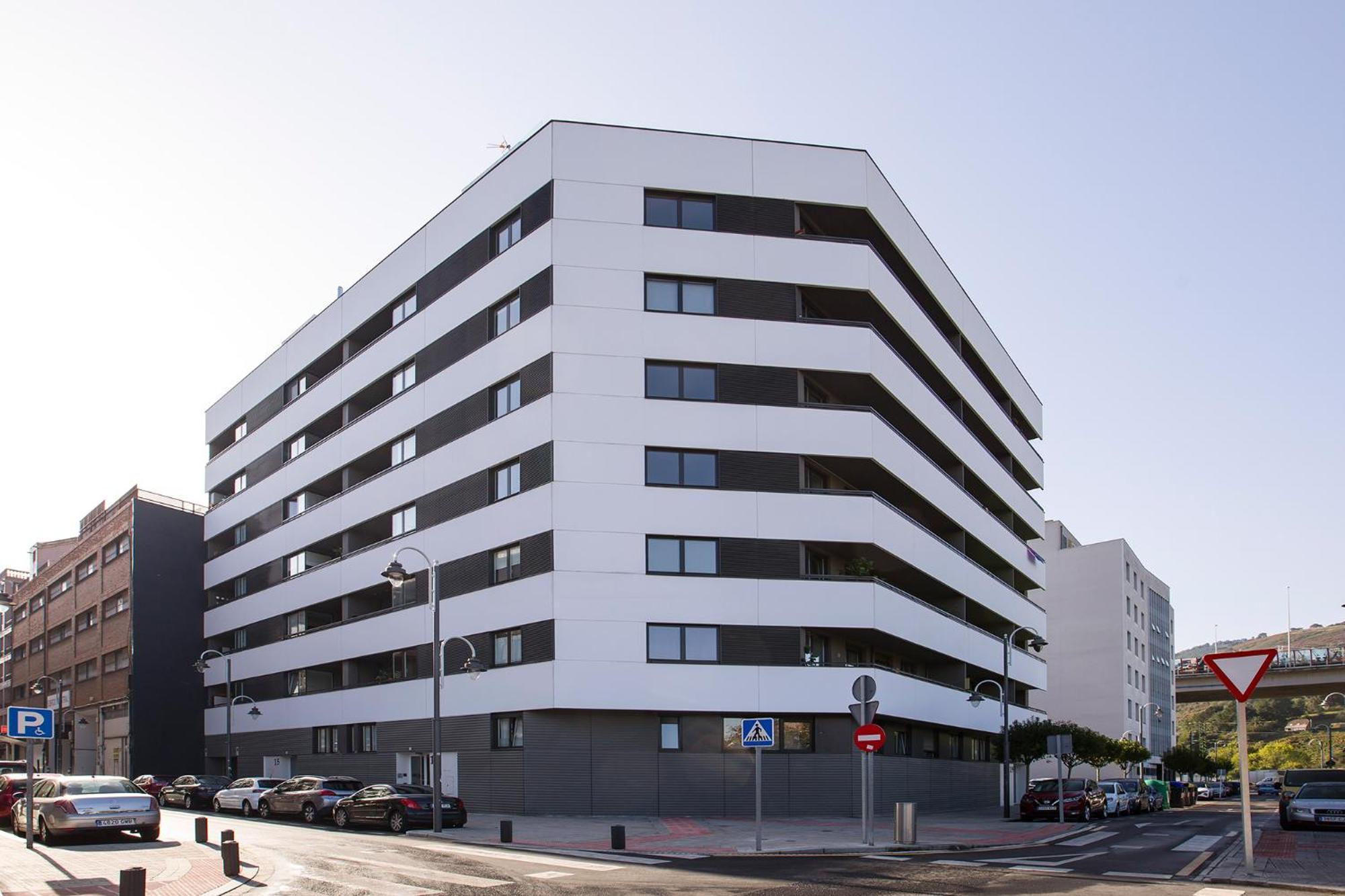 Telmo Nuevo Apartamento & Parking En Bilbaozorroza エクステリア 写真