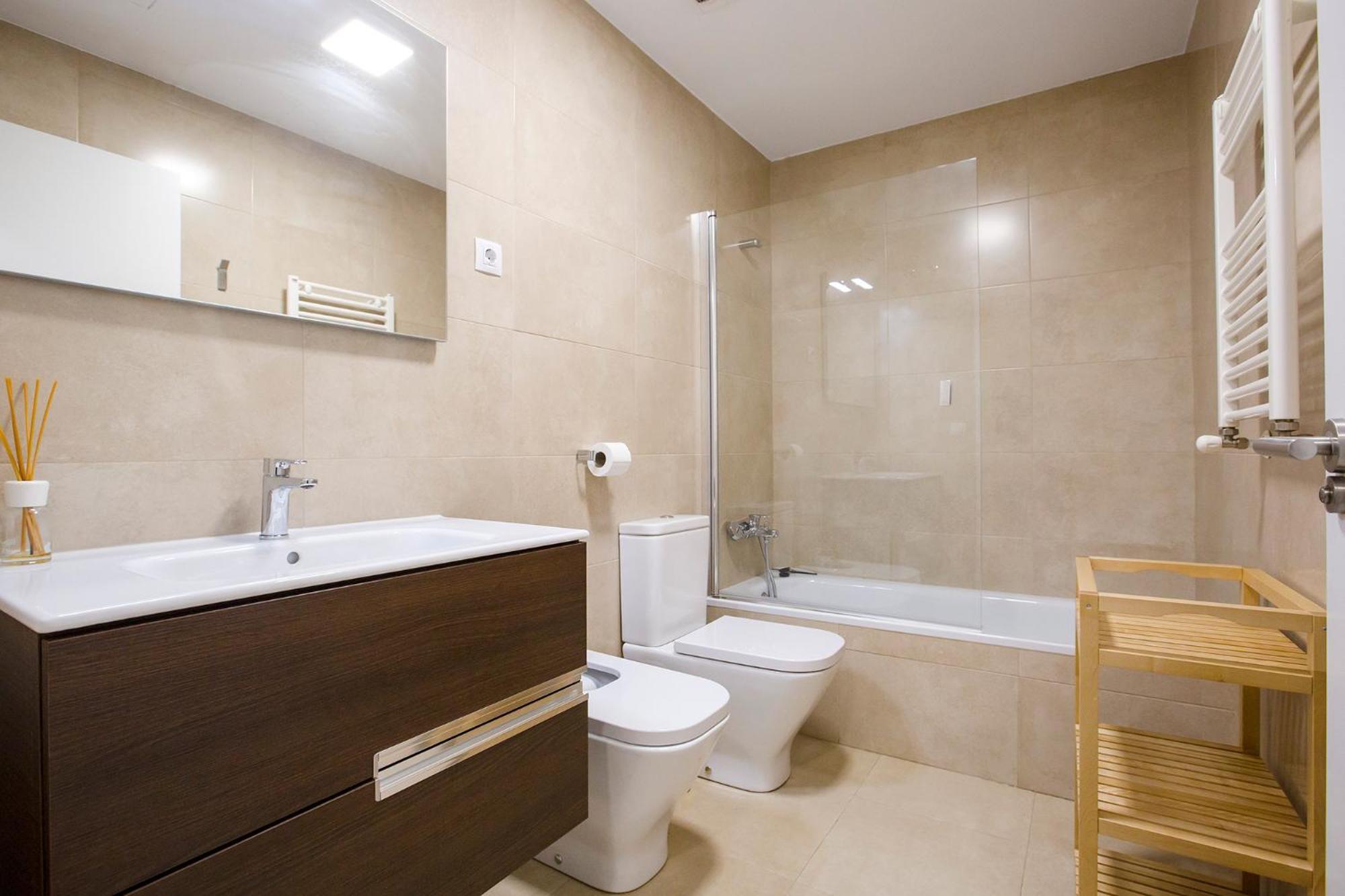 Telmo Nuevo Apartamento & Parking En Bilbaozorroza エクステリア 写真